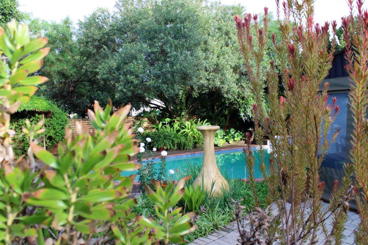 Ukarimu Guest House Klerksdorp Zewnętrze zdjęcie