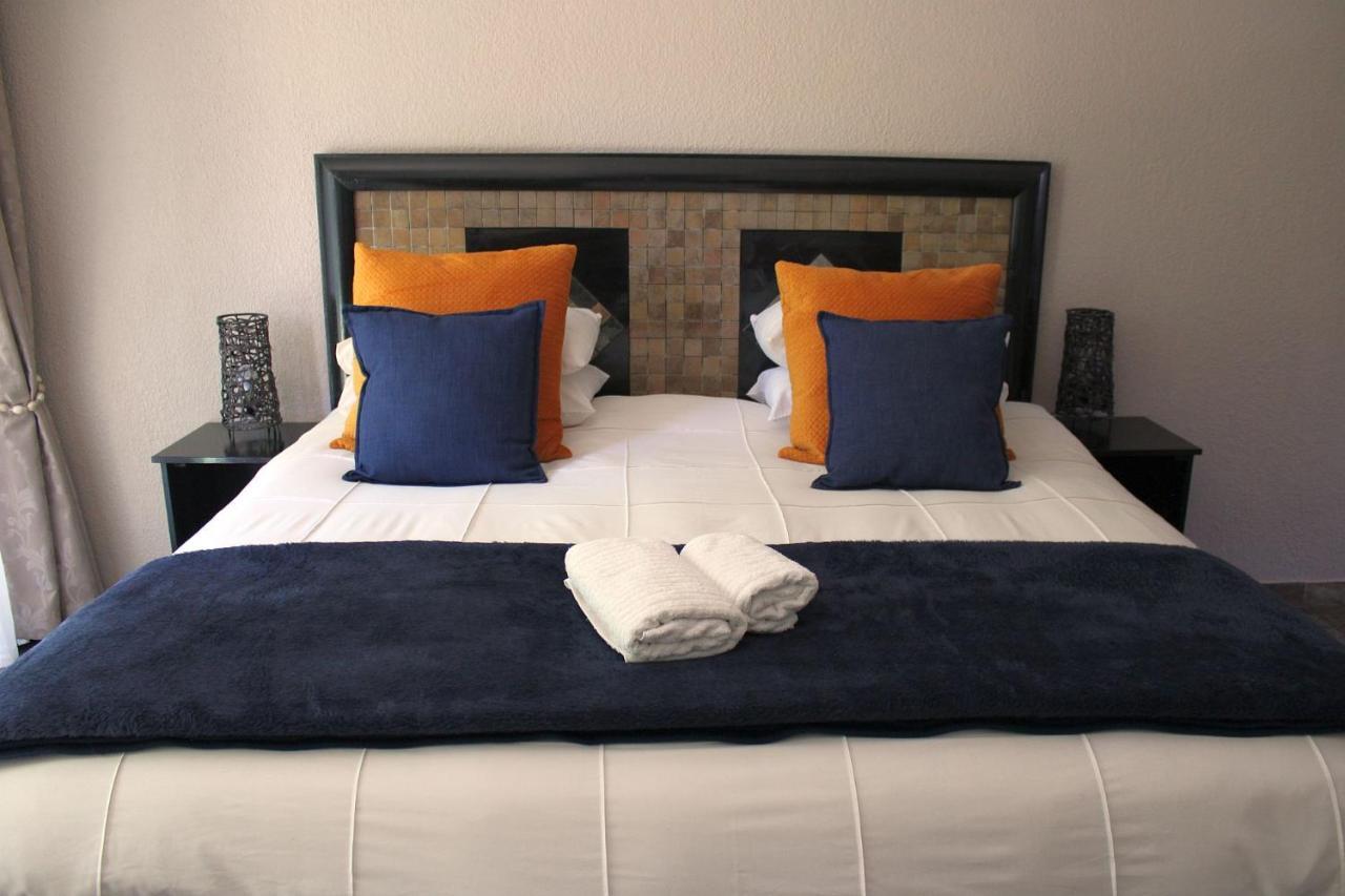 Ukarimu Guest House Klerksdorp Zewnętrze zdjęcie