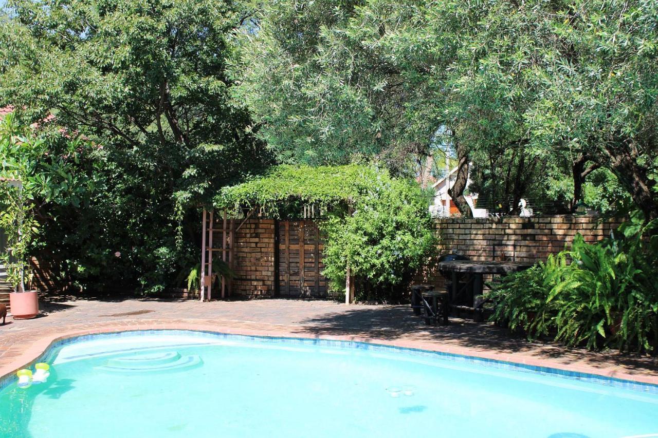 Ukarimu Guest House Klerksdorp Zewnętrze zdjęcie